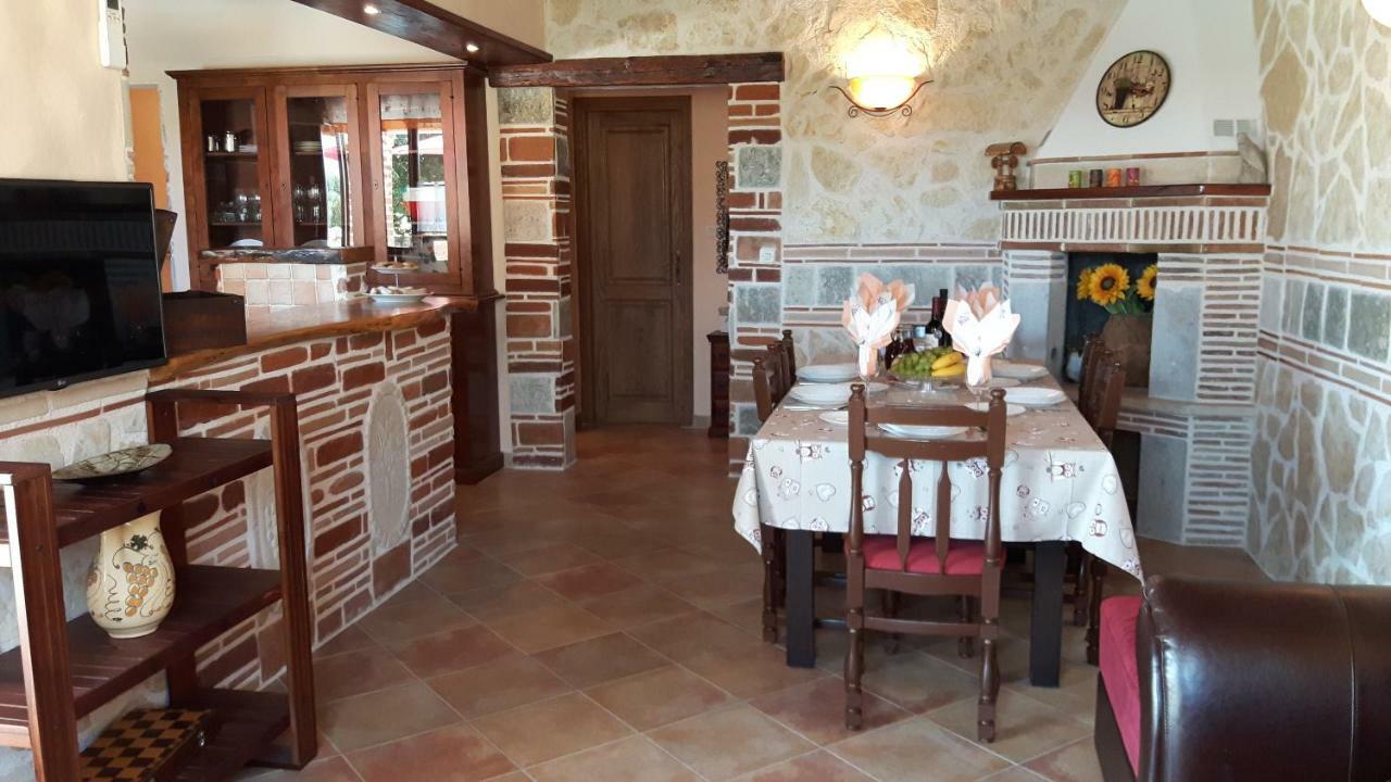 Porec Villa Luna With Pool 外观 照片