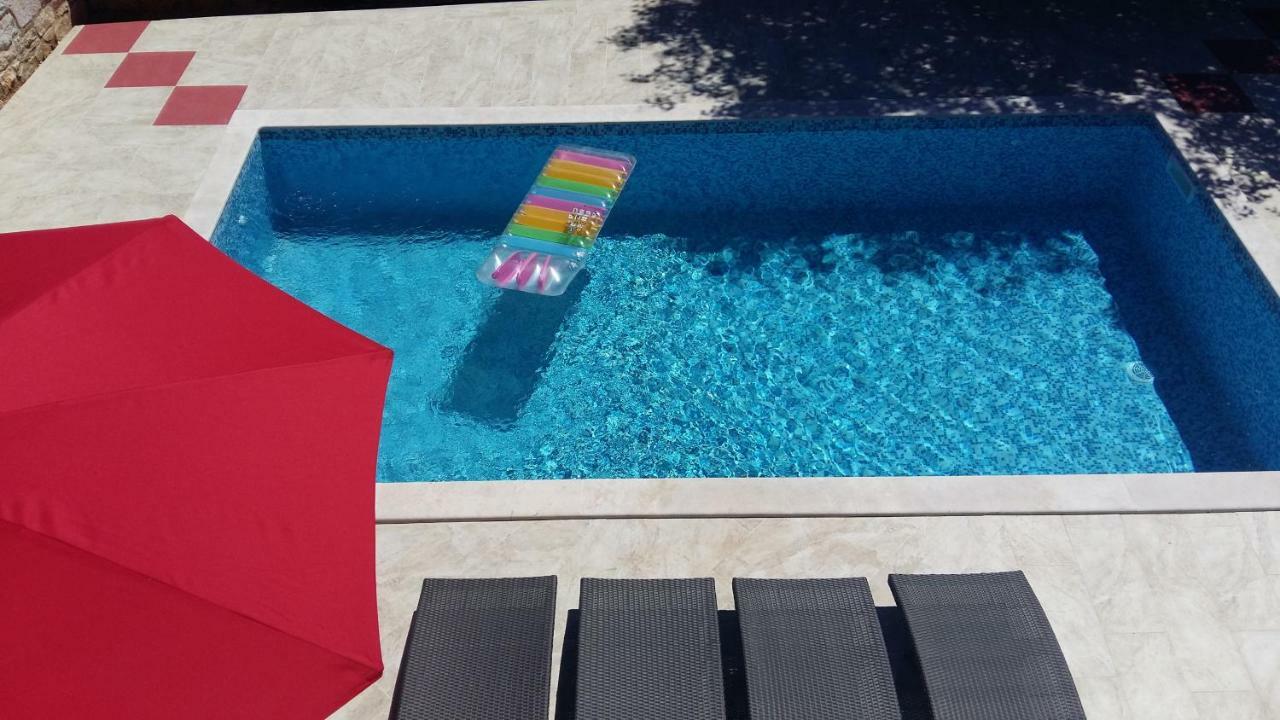 Porec Villa Luna With Pool 外观 照片