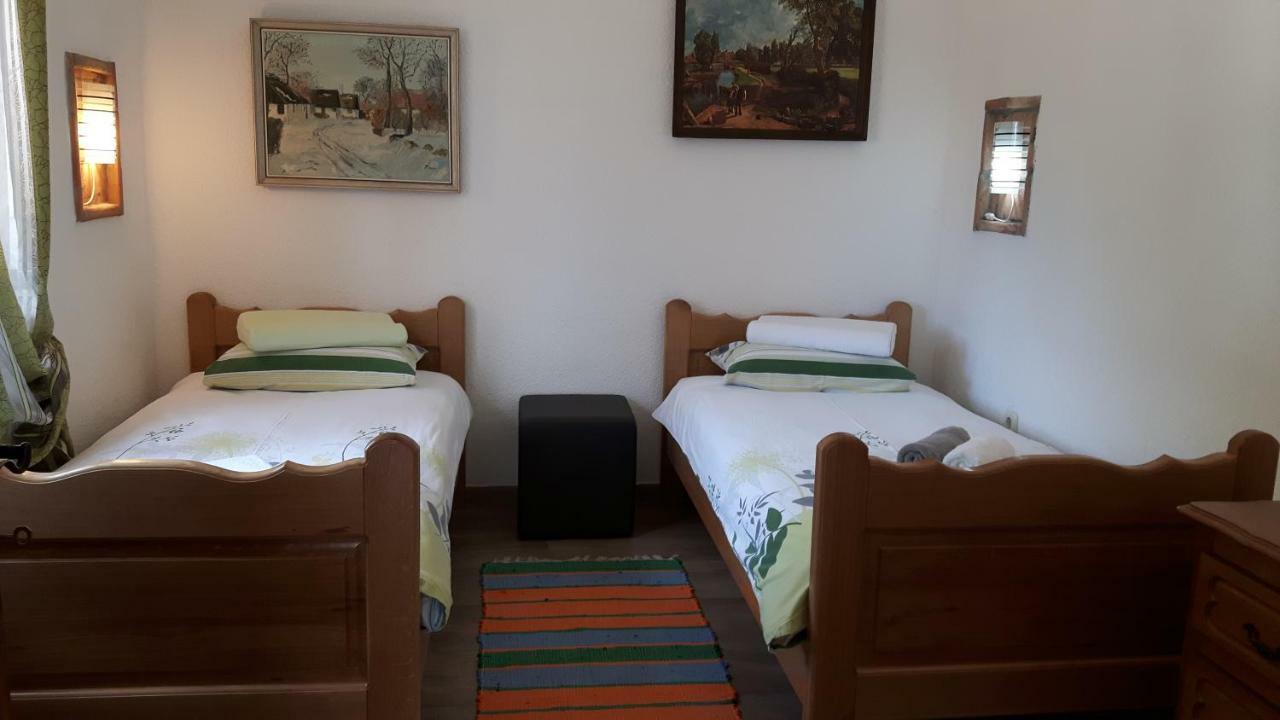 Porec Villa Luna With Pool 外观 照片