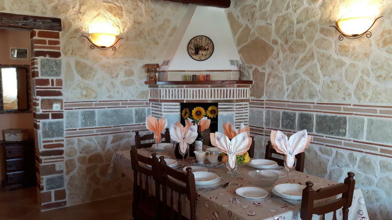Porec Villa Luna With Pool 外观 照片